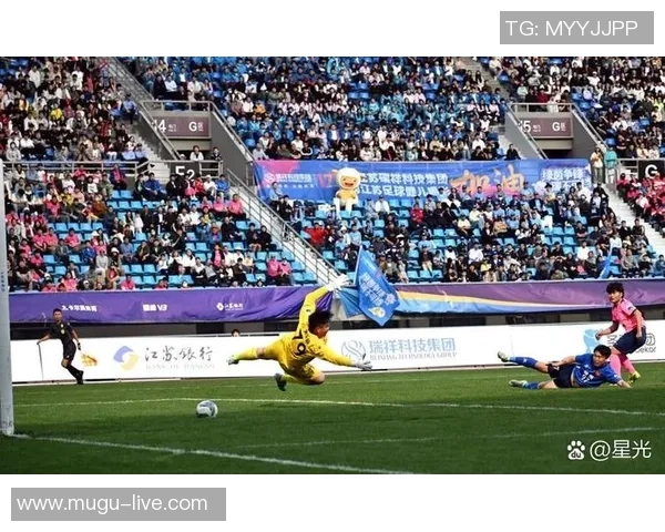 佐帕罕与德黑兰独立的激烈对决揭示了亚洲足球的魅力与竞争力 佐帕罕与德黑兰独立的激烈对决揭示了亚洲足球的魅力与竞争力